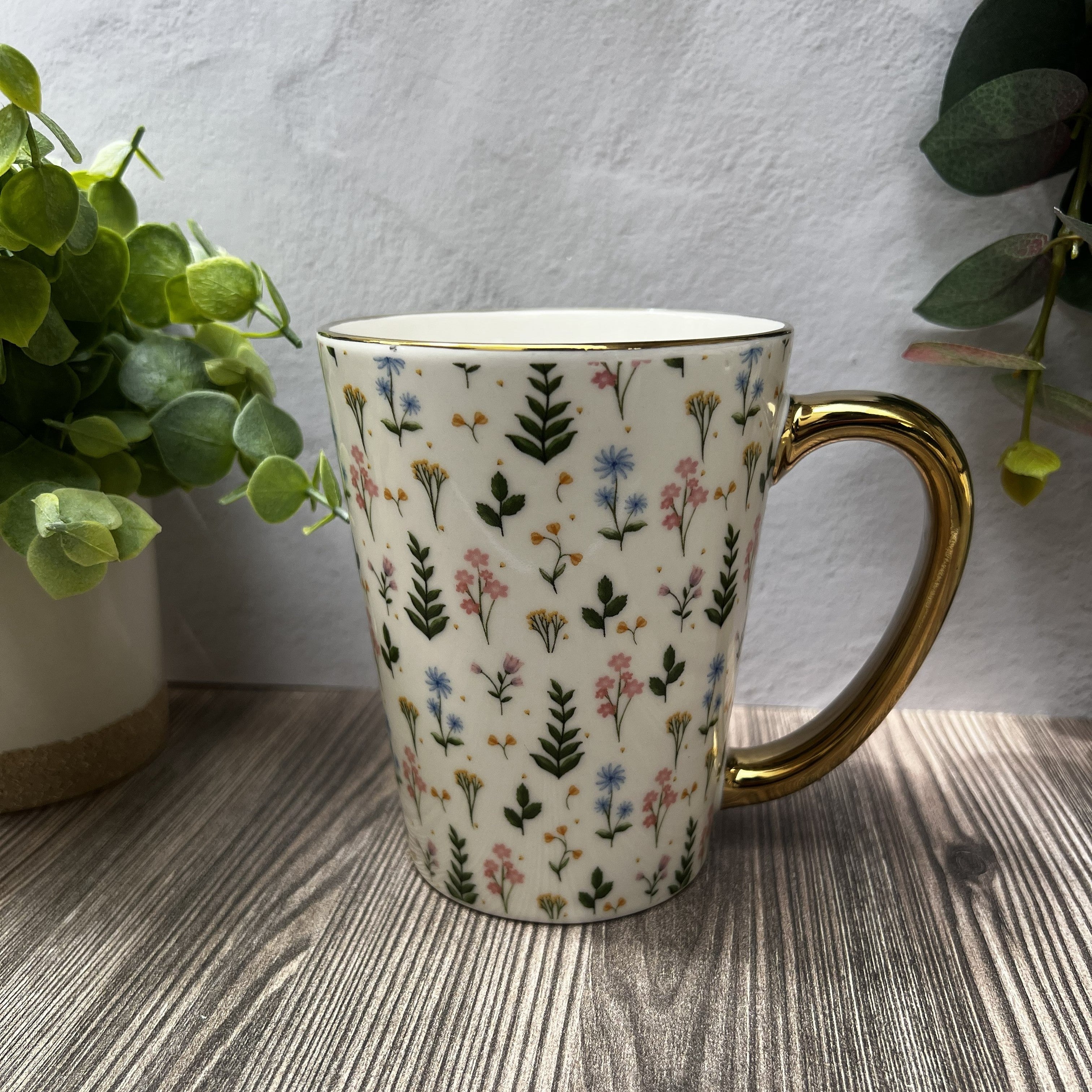 Floral Summer Mug with Gold Handle